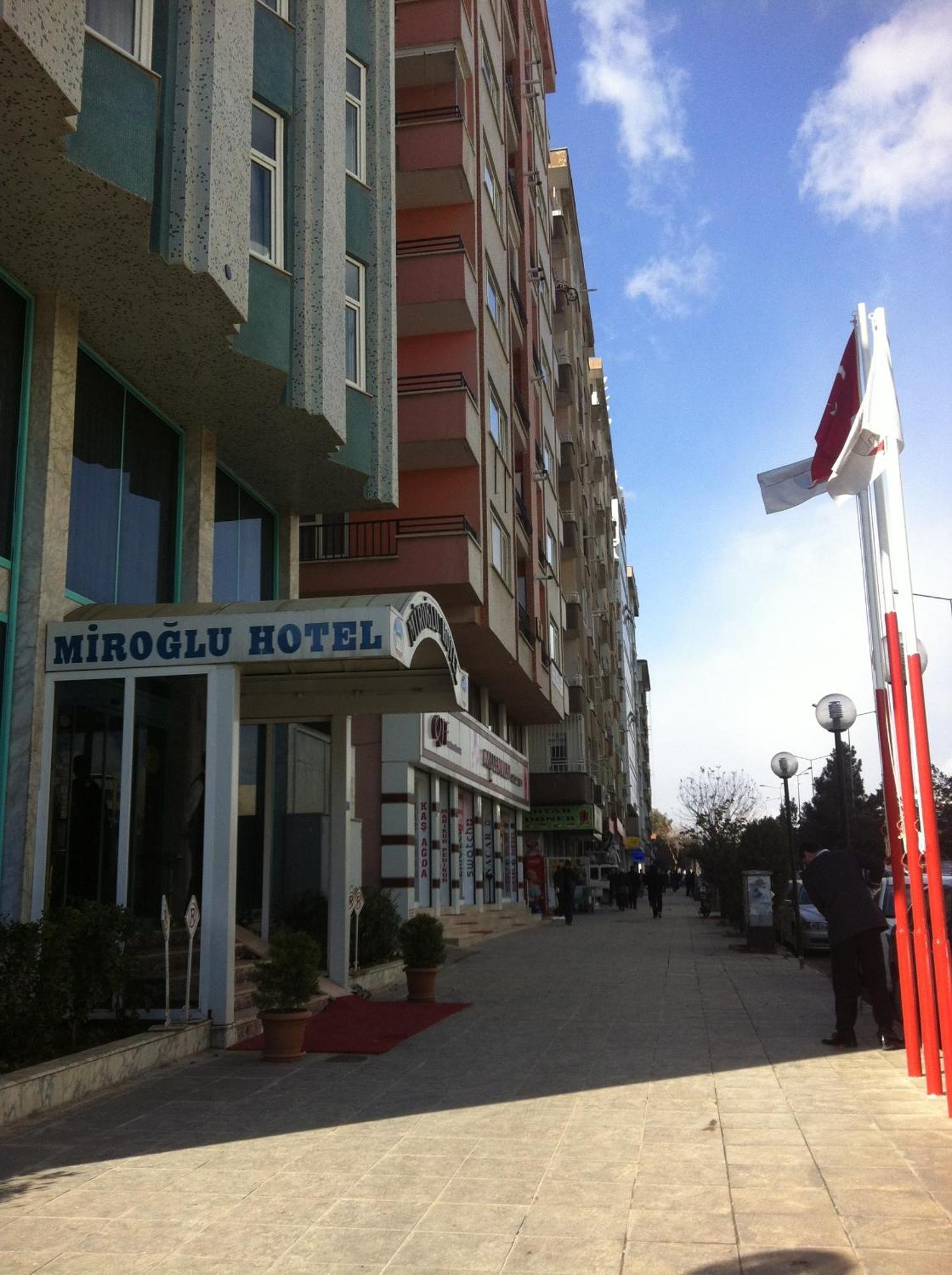 Miroglu Hotel Diyarbakir Bagian luar foto